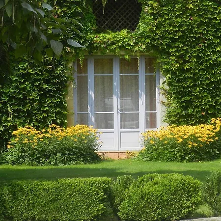Chateau Sauvemea