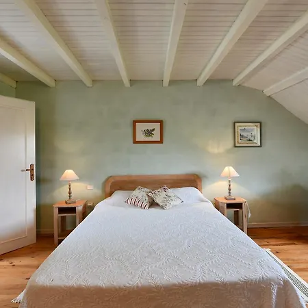 Chateau Sauvemea Guest house